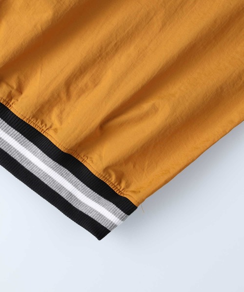 VISION STREET WEAR(ヴィジョンストリートウェア)の「【VISION STREET】リブナイロンプルオ-バー(ナイロンジャケット・メンズ・ブラック/ゴールド/ブラック×グリーン・M/XL/L)」の11枚目の写真