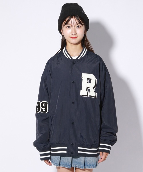 repipi armario(レピピ アルマリオ)の「ワッペンナイロンスタジャン(スタジャン・キッズ・ネイビー/グリーン・SMALL/MEDIUM/LARGE)」の5枚目の写真