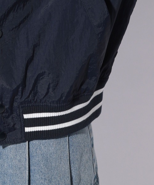 repipi armario(レピピ アルマリオ)の「ワッペンナイロンスタジャン(スタジャン・キッズ・ネイビー/グリーン・SMALL/MEDIUM/LARGE)」の12枚目の写真