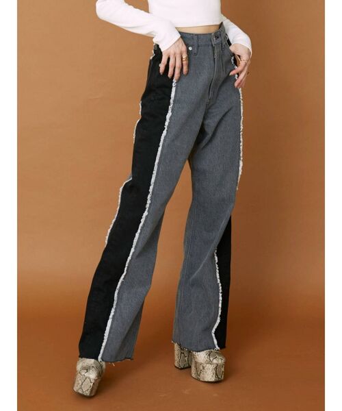 EVRIS（エヴリス）の「リメイクワイドデニムパンツ（デニムパンツ・レディース・ブラック/ライトブルー・MEDIUM/SMALL）」の2枚目の写真