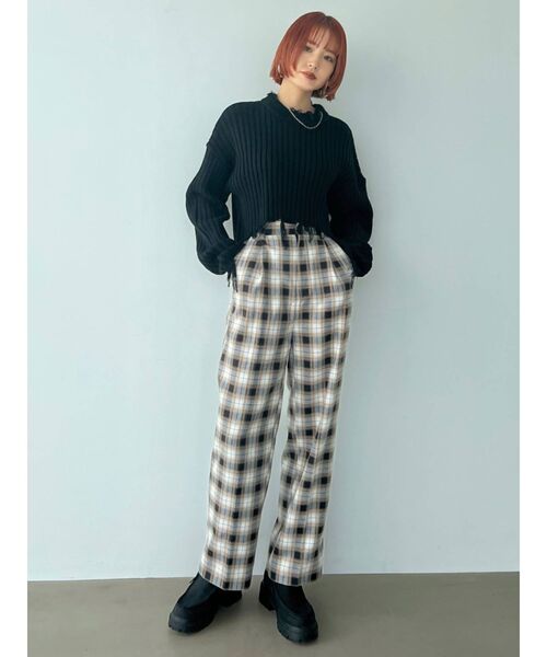 EMODA(エモダ)の「ルーズスラックスパンツ(スラックス・レディース・ブラック/ピンク/その他・SMALL/MEDIUM)」の16枚目の写真