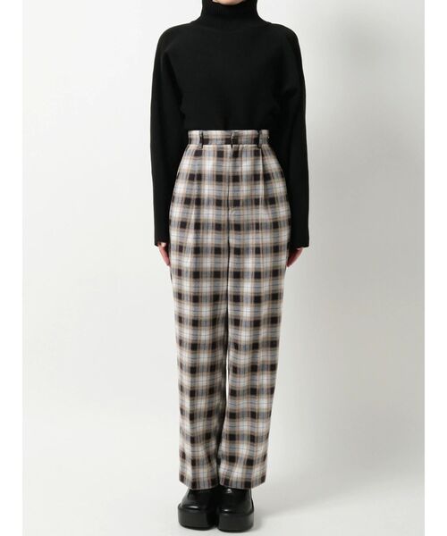 EMODA(エモダ)の「ルーズスラックスパンツ(スラックス・レディース・ブラック/ピンク/その他・SMALL/MEDIUM)」の12枚目の写真