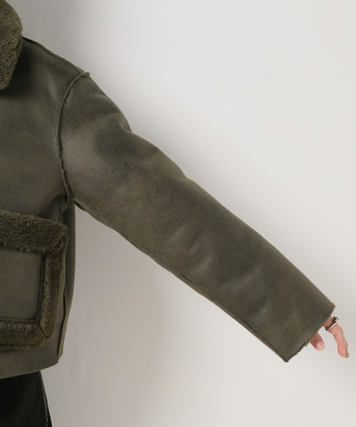 jakke（ジャッキー）の「【JAKKE/ジャッキー】VERA SHEARLING AVIATOR ジャケット（ムートンコート・レディース・カーキ/ボルドー・FREE）」の22枚目の写真