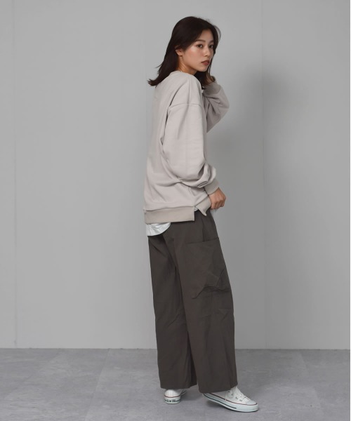 Auntie Rosa(アンティローザ)の「【Shoowtime】ワイド カーゴ パンツ wide cargo pants(カーゴパンツ・レディース・ブラック/チャコールグレー・SMALL/LARGE/MEDIUM)」の16枚目の写真