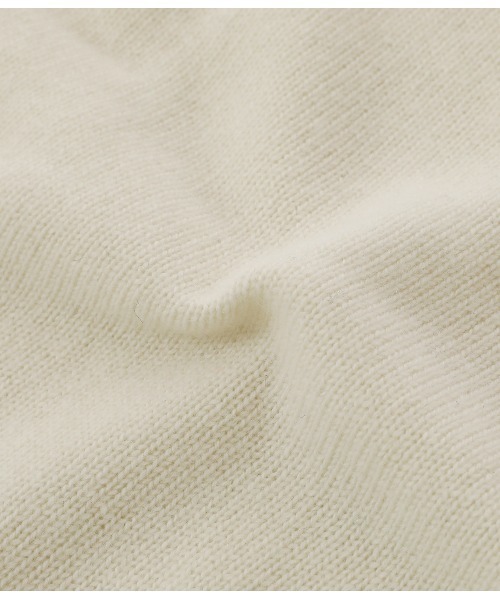GOLD（ゴールド）の「東洋エンタープライズ GOLD / ゴールド：PURE CASHMERE MOCK NECK PULLOVER KNIT：22B-GL90221[MUS]（ニット/セーター・メンズ・オフホワイト/ブラック/ネイビー・M）」の9枚目の写真