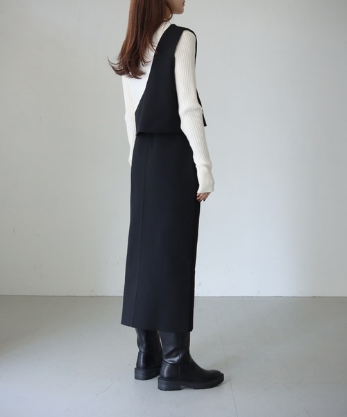 cheriella（シェリエラ）の「【cheriella】WEB限定ワンショルダーダンボールニットベスト（ベスト・レディース・ブラック・M）」の7枚目の写真