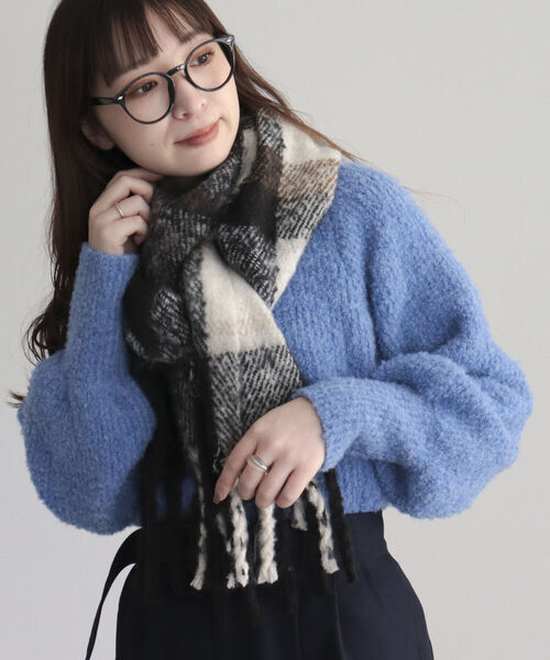 fredy emue（フレディエミュ）の「チェックブークレーストール（ストール/ショール・レディース・ブルー系その他/ベージュ系その他/ピンク系その他/ブラック系その他・FREE）」の11枚目の写真