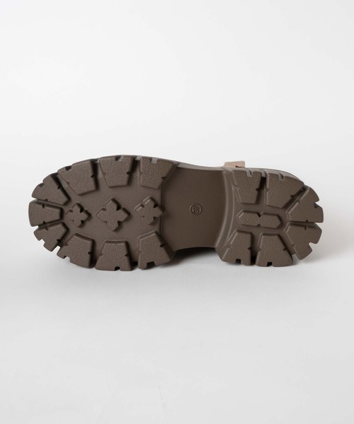 WEGO(ウィゴー)の「WEGO/ボリュームデザインブーツ(ブーツ・レディース・ベージュ/ブラック・MEDIUM/LARGE)」の12枚目の写真