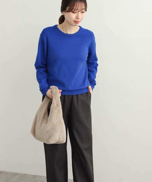 URBAN RESEARCH DOORS（アーバンリサーチドアーズ）の「クルーネックコンパクトKNIT（ニット/セーター・レディース・ロイヤルブルー/レッド/オフホワイト/ブラック・MEDIUM）」の16枚目の写真