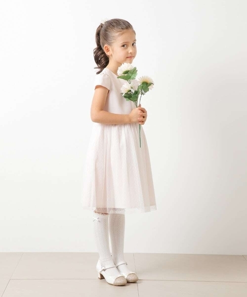 a.v.v（アーヴェヴェ）の「[KIDS]リボンヒールパンプス[WEB限定サイズ]（パンプス・キッズ・ブラック/アイボリー・19/20/18）」の11枚目の写真
