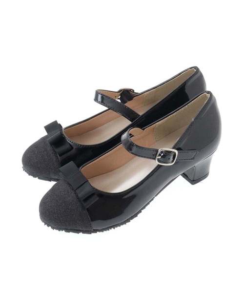 a.v.v（アーヴェヴェ）の「[KIDS]リボンヒールパンプス[WEB限定サイズ]（パンプス・キッズ・ブラック/アイボリー・19/20/18）」の17枚目の写真