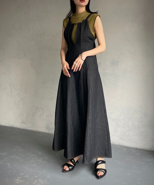 &g'aime（アンジェム）の「【&g’aime】デニムキャミワンピース（ワンピース・レディース・ネイビー/ブラック・FREE）」の5枚目の写真