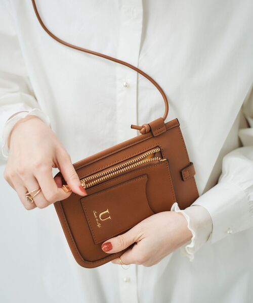 le.coeur blanc（ルクールブラン）の「ジャガードスマホショルダー（ショルダーバッグ・レディース・ブラック/キャメル・FREE）」の7枚目の写真