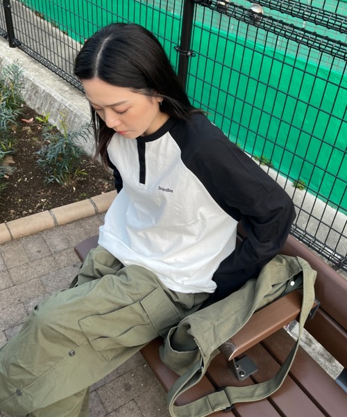 BROKEN BASE（ブロークンベース）の「ヘンリーネックラグランロンT（Tシャツ/カットソー・メンズ・ネイビー/ブラック・MEDIUM/LARGE）」の3枚目の写真