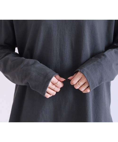 reca（レカ）の「ビッグシルエット筆記体刺繍カットソー（Tシャツ/カットソー・レディース・チャコールグレー/ベージュ/グレイッシュベージュ/オフホワイト・FREE）」の9枚目の写真