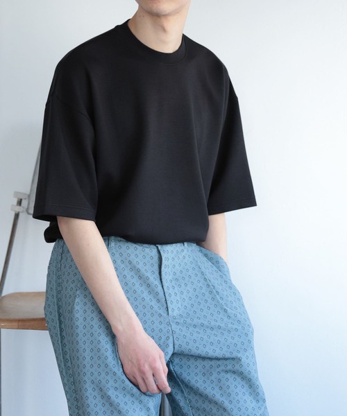 SENSE OF PLACE by URBAN RESEARCH(センスオブプレイスバイアーバンリサーチ)の「ダンボールポンチTシャツ(5分袖)(Tシャツ/カットソー・メンズ・ブルー/ライトベージュ/ブラック/ホワイト/ピンク・MEDIUM/LARGE)」の2枚目の写真