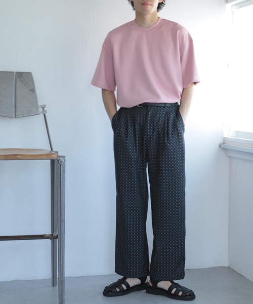 SENSE OF PLACE by URBAN RESEARCH(センスオブプレイスバイアーバンリサーチ)の「ダンボールポンチTシャツ(5分袖)(Tシャツ/カットソー・メンズ・ブルー/ライトベージュ/ブラック/ホワイト/ピンク・MEDIUM/LARGE)」の16枚目の写真