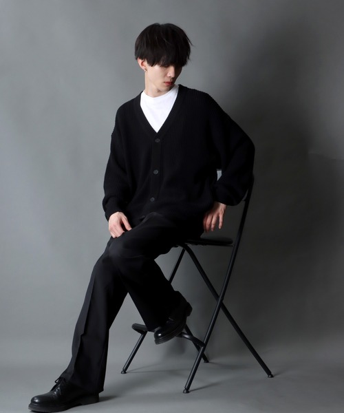 SITRY(シトリー)の「Balloon Sleeve Big silhouette Knit Cardigan/バルーンスリーブ ビッグシルエット ニット カーディガン/カーデ(カーディガン/ボレロ・メンズ・マスタード/ロイヤルブルー/ケリーグリーン/グレイッシュベージュ/ブラック/ライトグレー/パープル・M/L/LL)」の22枚目の写真