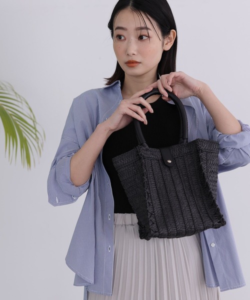 LAKOLE(ラコレ)の「スクエアクラフトトートバッグ / 180312(トートバッグ・レディース・ブラックミックス/ブラック/ナチュラル/オフホワイト・FREE)」の1枚目の写真