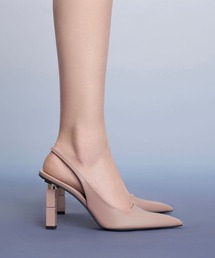 【新作★】*DRIES VAN NOTEN* スカルプチャー ヒール パンプス CHARLES & KEITH（チャールズ & キース）の「アシメトリック