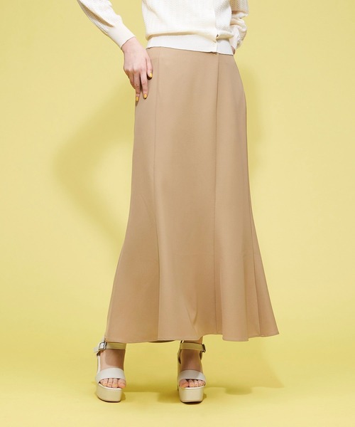 FOREVER 21(フォーエバー トゥエンティーワン)の「【FEMININE】美ラインマーメイドスカート(スカート・レディース・ベージュ/ブラック/ホワイト・SMALL/MEDIUM)」の3枚目の写真