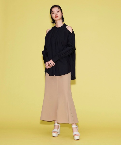 FOREVER 21(フォーエバー トゥエンティーワン)の「【FEMININE】美ラインマーメイドスカート(スカート・レディース・ベージュ/ブラック/ホワイト・SMALL/MEDIUM)」の11枚目の写真