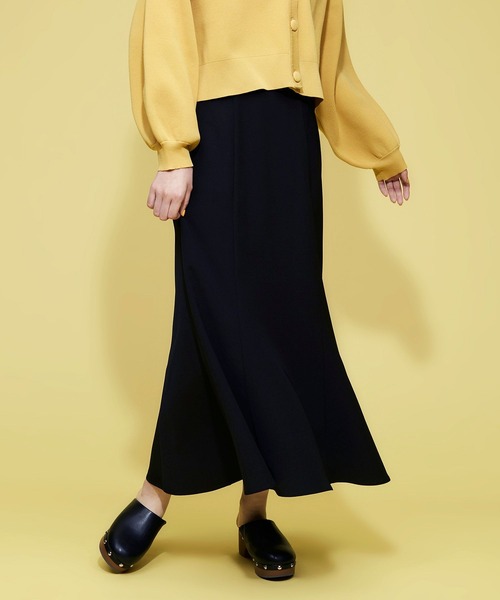 FOREVER 21(フォーエバー トゥエンティーワン)の「【FEMININE】美ラインマーメイドスカート(スカート・レディース・ベージュ/ブラック/ホワイト・SMALL/MEDIUM)」の19枚目の写真