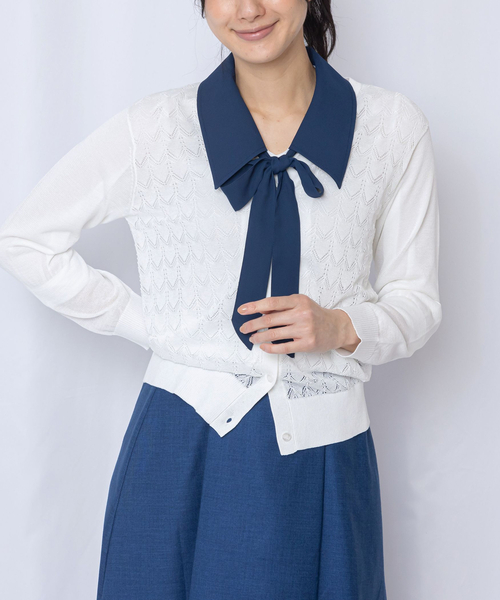 NARACAMICIE（ナラカミーチェ）の「透かし柄編みカーディガン（ニット/セーター・レディース・ブルー/ホワイト・M/L/LL）」の2枚目の写真