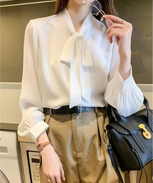袖プリーツ リボンシャツ
