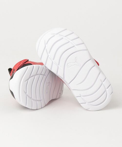 PUMA（プーマ）の「PUMA/プーマ キッズ スニーカー　プーマ エボルブ スリップオン IFT 389136（スリッポン・キッズ・ピンク系その他/ホワイト系その他/ブラック×レッド・16.0cm/13.0cm/15.0cm/14.0cm）」の6枚目の写真