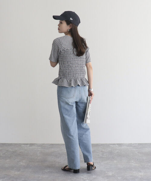 fredy emue（フレディエミュ）の「【fredyemueフレディエミュ】シャーリングカットソーブラウス（Tシャツ/カットソー・レディース・ブラック/オフホワイト/イエロー系その他/ホワイト系その他・38）」の6枚目の写真