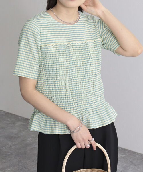 fredy emue（フレディエミュ）の「【fredyemueフレディエミュ】シャーリングカットソーブラウス（Tシャツ/カットソー・レディース・ブラック/オフホワイト/イエロー系その他/ホワイト系その他・38）」の18枚目の写真