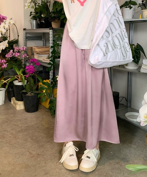 Jasmine Grandiflorum(ジャスミングランディフローラム)の「【Jasmine】ゴム入りウエストロングスカート(スカート・レディース・ベージュ/ピンク/パープル/ブラック・FREE)」の17枚目の写真