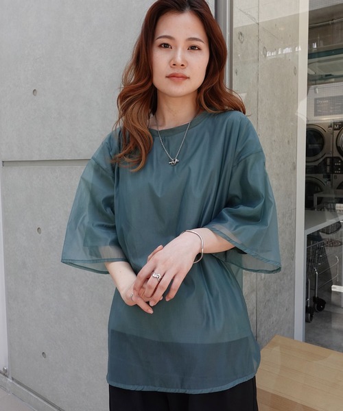 CORNERS(コーナーズ)の「オーガンジーレイヤードTシャツ(Tシャツ/カットソー・レディース・ホワイト/ブラック/グレー/グリーン・M)」の6枚目の写真