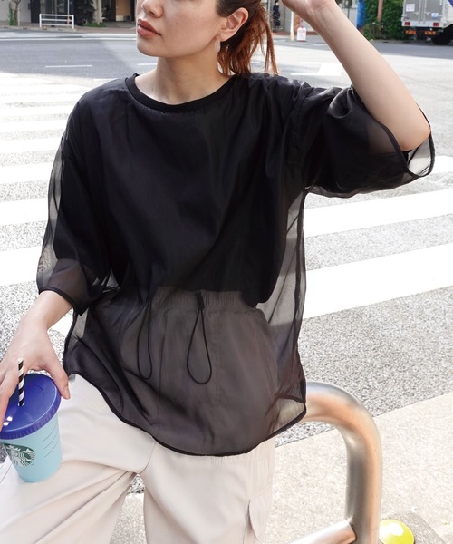 CORNERS(コーナーズ)の「オーガンジーレイヤードTシャツ(Tシャツ/カットソー・レディース・ホワイト/ブラック/グレー/グリーン・M)」の12枚目の写真