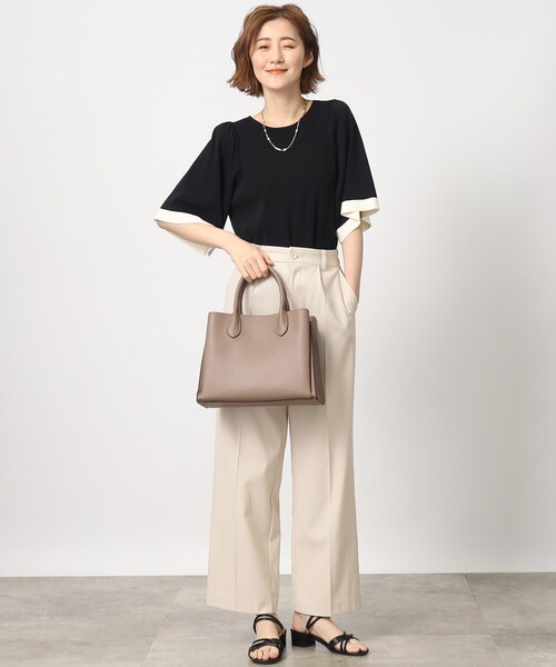 grove(グローブ)の「◆人間工学中仕切り2WAYトート(トートバッグ・レディース・ライトグレー/グレー/ブラック/ブルー/ベージュ系7/ピンク系9/ライトブルー・00)」の8枚目の写真