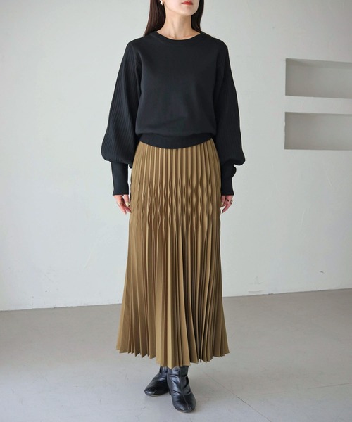 HER CLOSET(ハークローゼット)の「 【HER CLOSET】WEB限定リブ袖スウェットライクニットプルオーバー WEB LIMITED RIB SLEEVE SWEAT-LIKE KNIT PULLOVER(ニット/セーター・レディース・グリーン/オフホワイト/ブラック/ブルー/ワインレッド・M)」の9枚目の写真