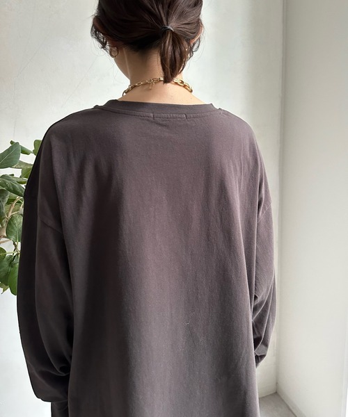 DouDou(ドゥドゥ)の「【WEB限定】 GresilフロッキーロゴロンTEE(Tシャツ/カットソー・レディース・オフホワイト/チャコールグレー・FREE)」の11枚目の写真