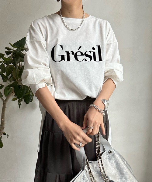 DouDou(ドゥドゥ)の「【WEB限定】 GresilフロッキーロゴロンTEE(Tシャツ/カットソー・レディース・オフホワイト/チャコールグレー・FREE)」の16枚目の写真