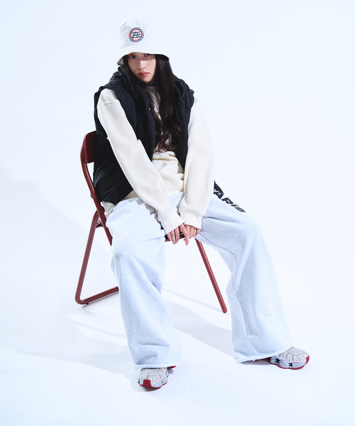 PARIS SAINT-GERMAIN（パリサンジェルマン）の「【Futura × Paris Saint-Germain】ロゴ刺しゅう バケットハット（ハット・メンズ・ブラック/ホワイト/レッド・FREE）」の9枚目の写真