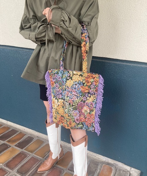Casselini(キャセリーニ)の「Casselini(キャセリーニ)ジャガードフリンジトート(トートバッグ・レディース・パープル/シルバー/ゴールド/アイボリー・FREE)」の19枚目の写真