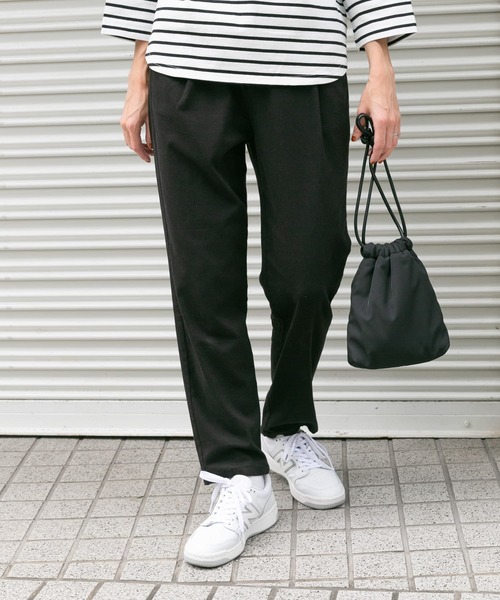 FORK&SPOON（フォークアンドスプーン）の「『防シワ』『イージーケア』FORK&SPOON　ideal stretchコットンパンツ（その他パンツ・レディース・ベージュ/ブラック・1/2）」の9枚目の写真