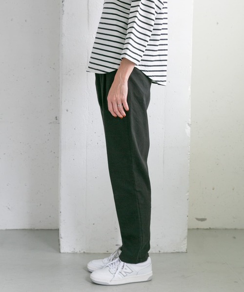 FORK&SPOON（フォークアンドスプーン）の「『防シワ』『イージーケア』FORK&SPOON　ideal stretchコットンパンツ（その他パンツ・レディース・ベージュ/ブラック・1/2）」の17枚目の写真