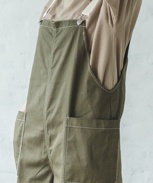 pairmanon(ペアマノン)の「【リンクコーデ】【ママサイズ】ツイルサロペット(サロペット/オーバーオール・レディース・ブルー/インディゴブルー/カーキ/ラベンダー/ホワイト系その他/ベージュ系その他/ブラック系その他・FREE)」の8枚目の写真