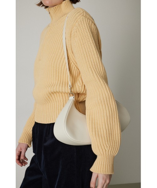 セール】Crescent shape shoulder bag クレセントシェープ