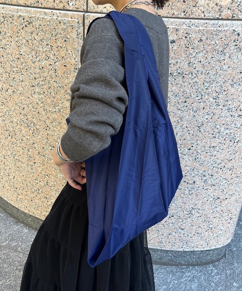 DouDou(ドゥドゥ)の「【BAGGU/バグゥ】23AW STANDARD BAGGU(エコバッグ/サブバッグ・レディース・ホワイト/グリーン/ネイビー/ピンク/ブルー系その他/ブラック/ブルー/ピンク系その他・FREE)」の5枚目の写真