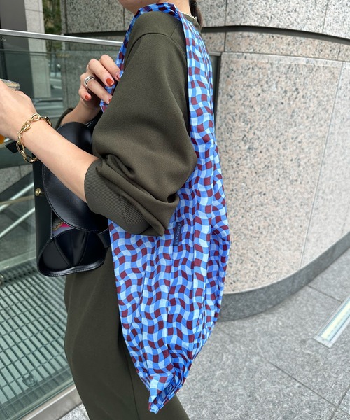 DouDou(ドゥドゥ)の「【BAGGU/バグゥ】23AW STANDARD BAGGU(エコバッグ/サブバッグ・レディース・ホワイト/グリーン/ネイビー/ピンク/ブルー系その他/ブラック/ブルー/ピンク系その他・FREE)」の22枚目の写真