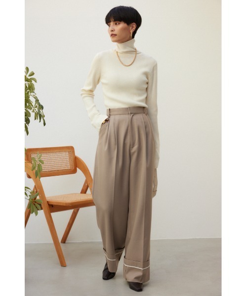 crie conforto（クリーコンフォルト）の「裾リターンワイドパンツ