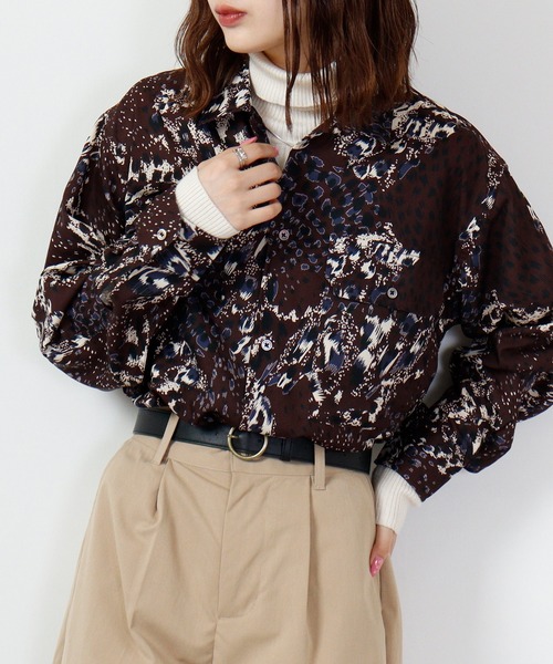 【セール】ルーズシルエット総柄ユーティリティシャツ（シャツ/ブラウス）｜MMMM（エムエムエムエム）