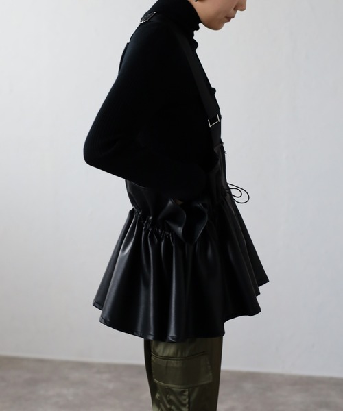 leimn（レイムン）の「ドロストサスペンダートップス(レザー)（ベスト・レディース・ホワイト/ブラック・M）」の14枚目の写真